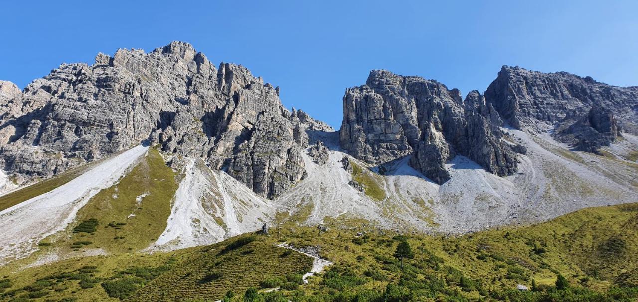 Gästehaus Landhaus Tyrol Gries im Sellrain Exterior foto